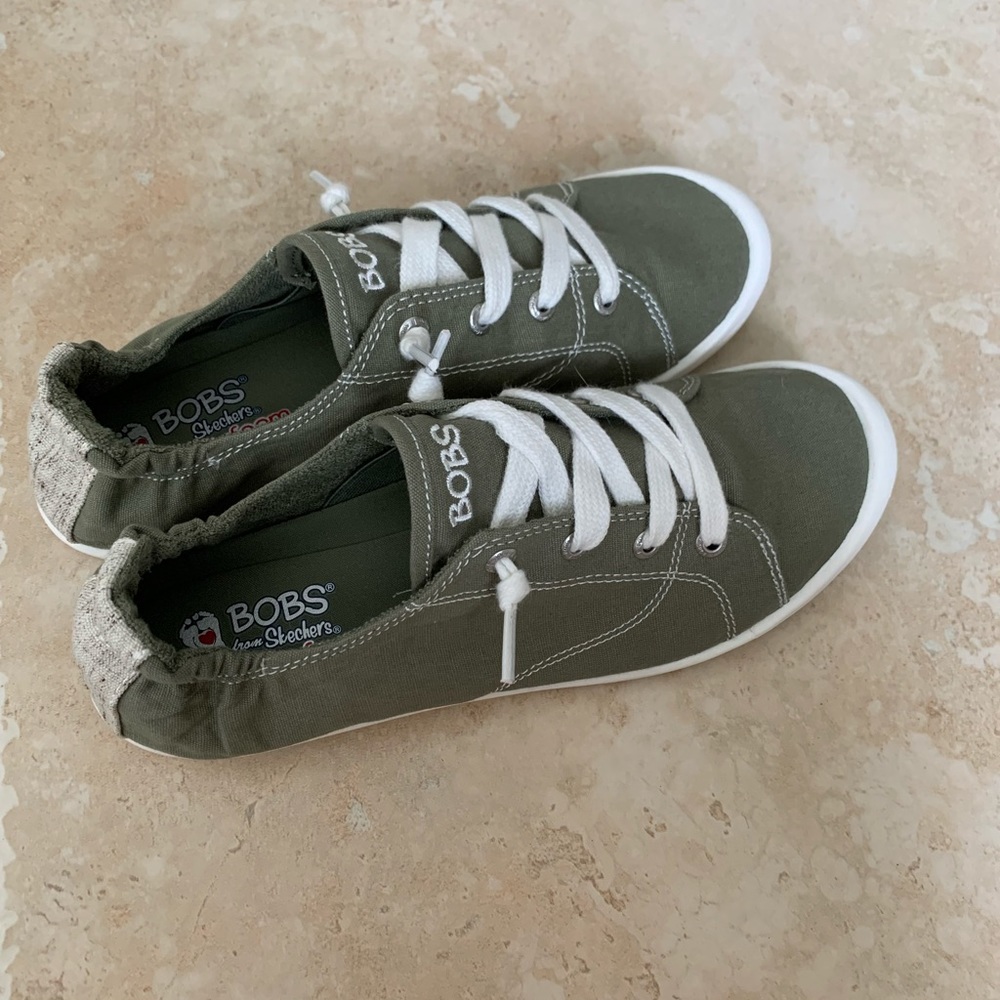 Skechers Women’s Beach Bingo-Ditch Day Sneaker